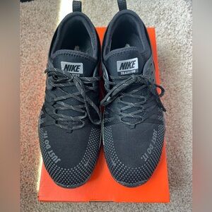 Nike Free TR 7